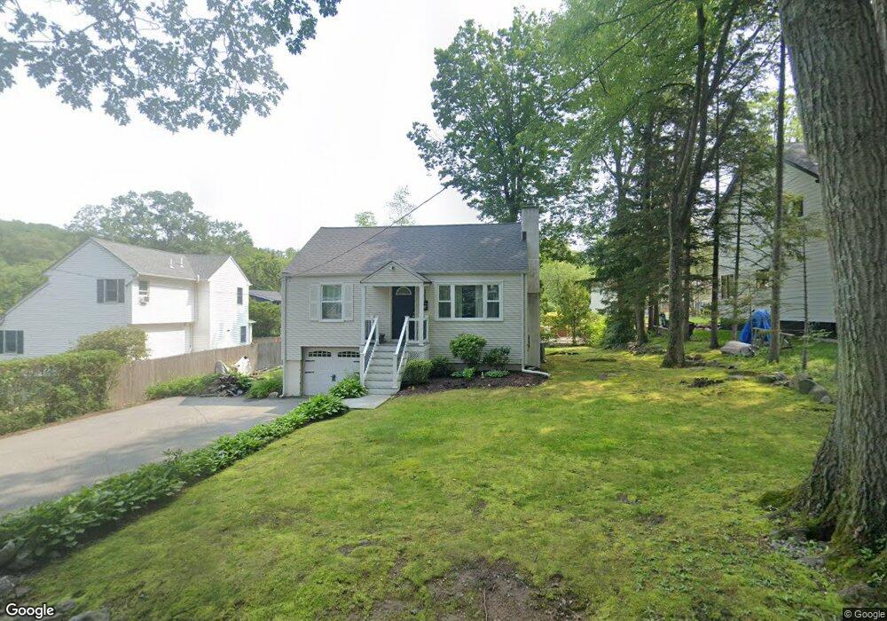 16 Cabot Ln, Kinnelon, NJ 07405 - photo 1