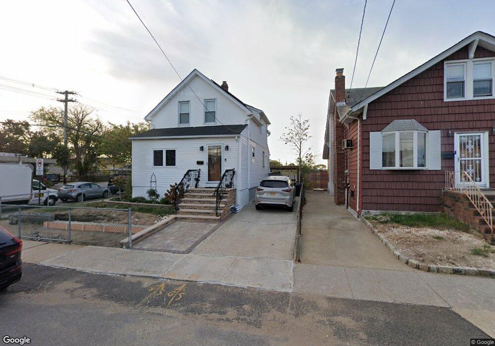 101-18 160th Ave, Howard Beach, NY 11414 - photo 1