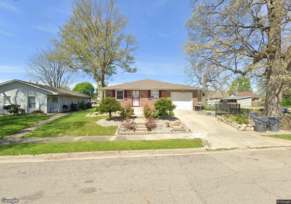 1307 Hendricks St, Anderson, IN 46016 - photo 1