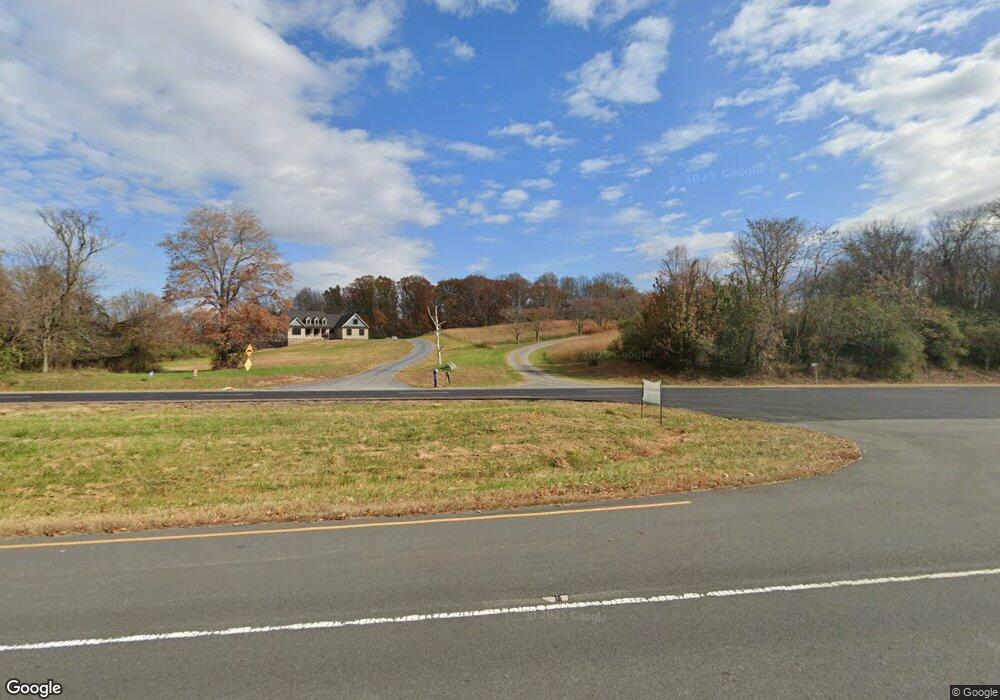 14744 Lee Hwy, Amissville, VA 20106 - photo 1