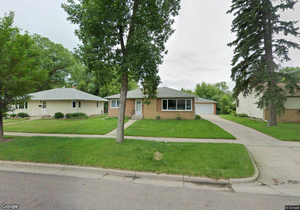 57 17th Ave N, Fargo, ND 58102 - photo 1
