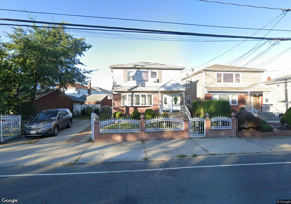 572 Rockaway Ave, Valley Stream, NY 11581 - photo 1