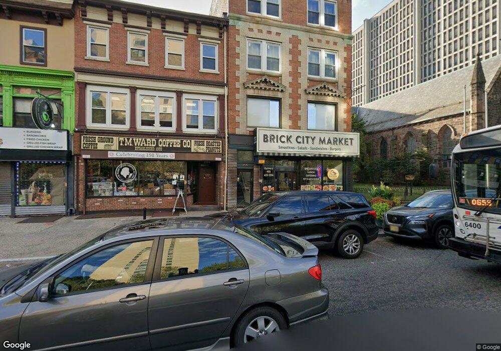 946 Broad St, Newark, NJ 07102 - photo 1