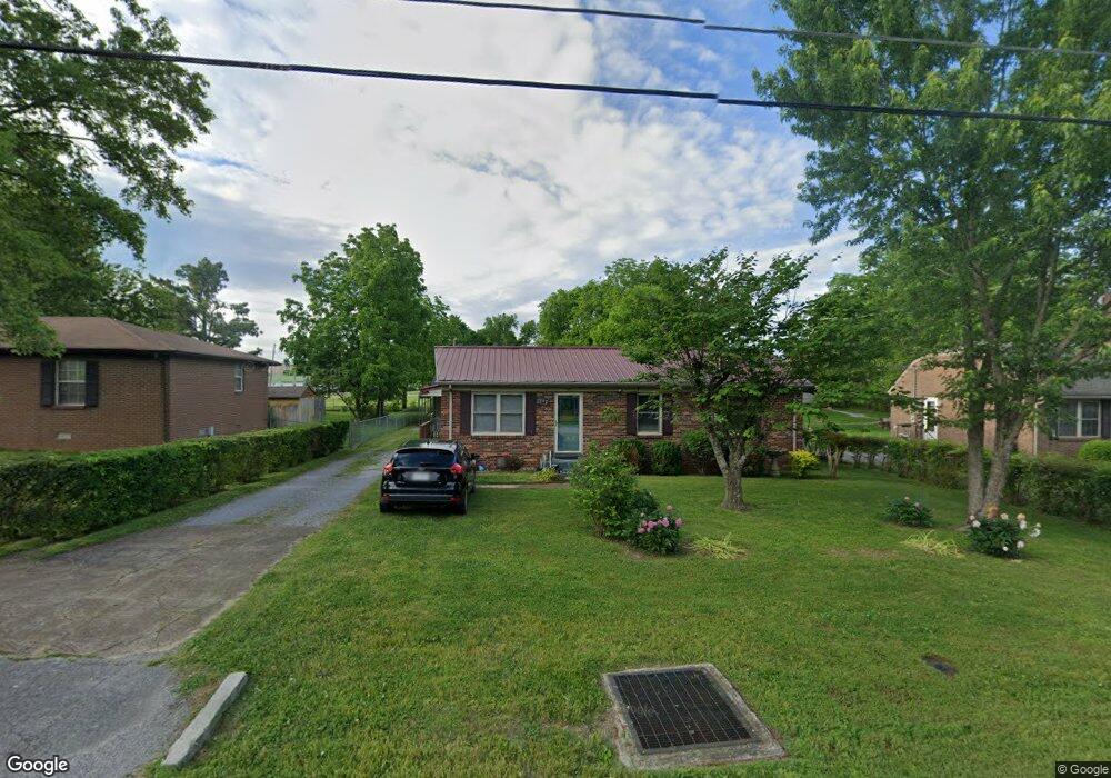 121 E Cedar St, Shelbyville, TN 37160 - photo 1