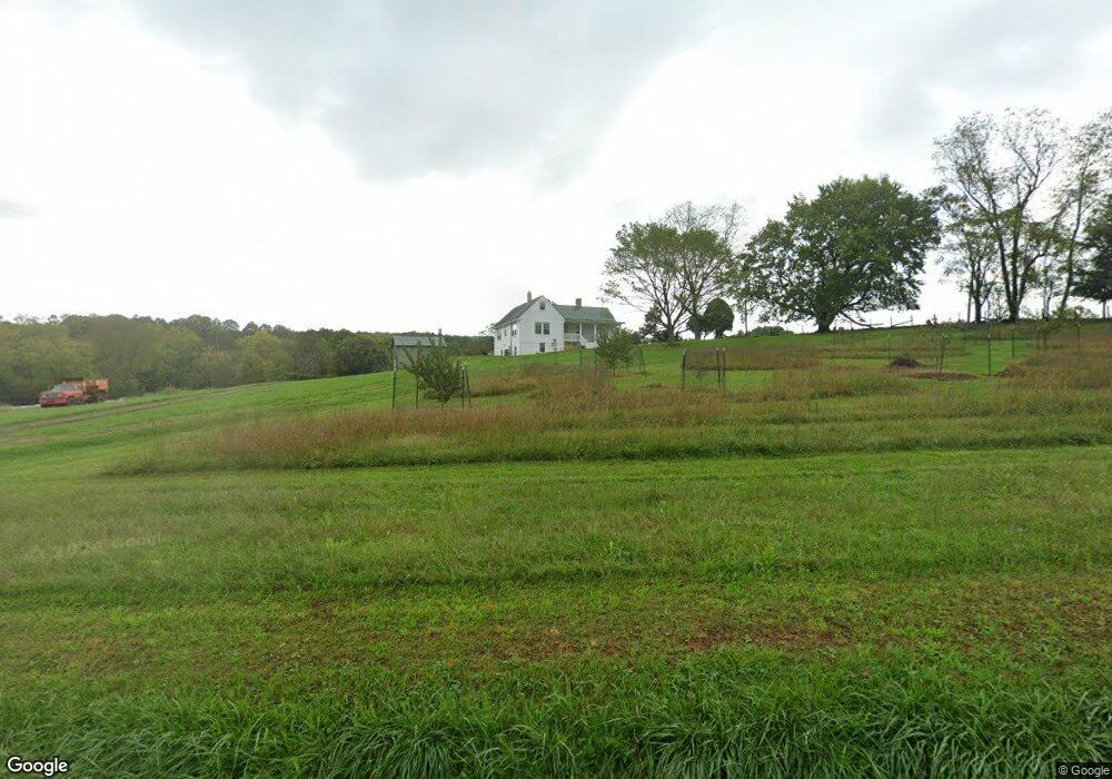 5403 Blantyre Rd, Broad Run, VA 20137 - photo 1