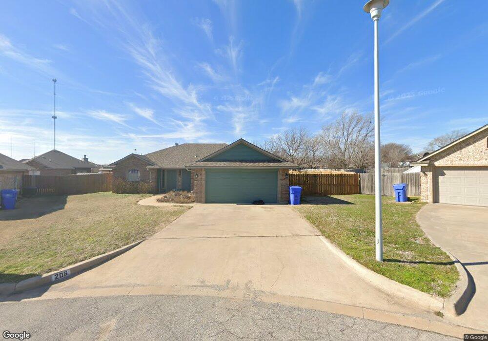 206 NW Jordan Way, Cache, OK 73527 - photo 1