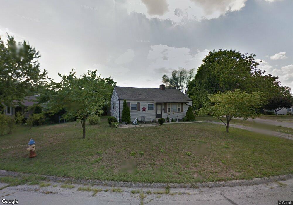 574 S Stadium Dr, Xenia, OH 45385 - photo 1