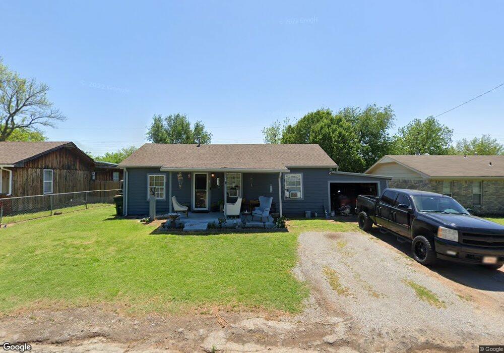 104 E Fig Ave, Duncan, OK 73533 - photo 1