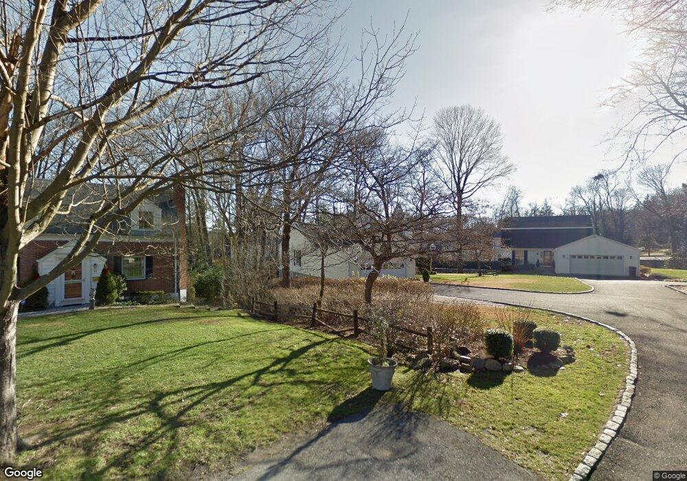 17 Peters Rd, Riverside, CT 06878 - photo 1