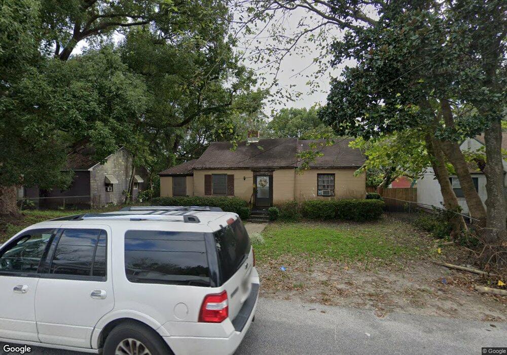 2390 Cate St, Brunswick, GA 31520 - photo 1