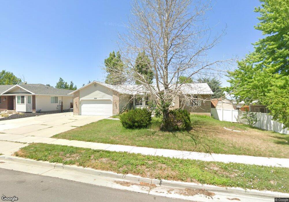 3924 Dunkeld St, South Jordan, UT 84095 - photo 1