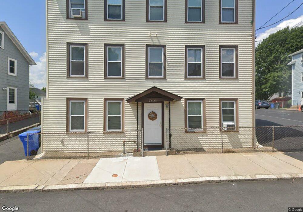 13 Pleasant St unit 2nd floor, Cumberland, RI 02864 - photo 1