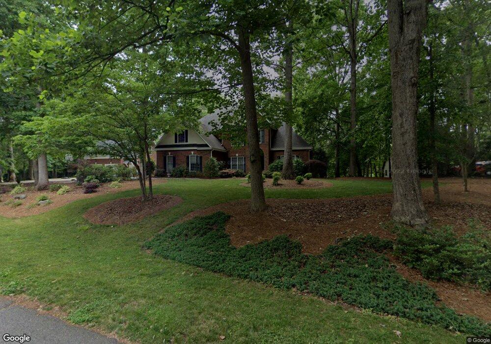 711 Maplewood Ln, Statesville, NC 28625 - photo 1