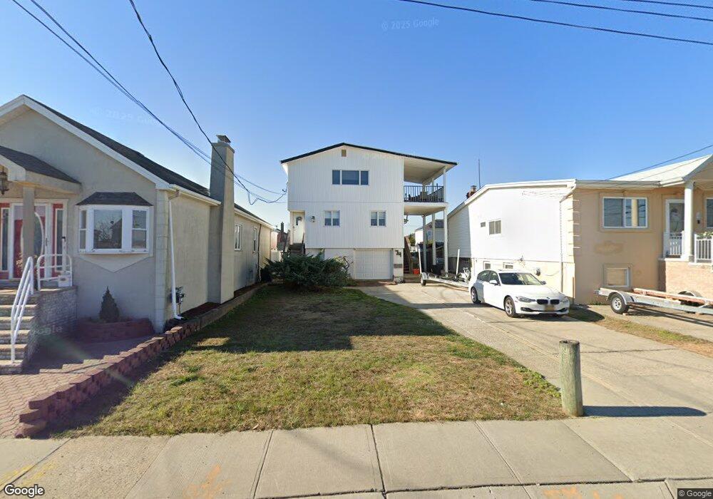 74 Suffolk Rd, Island Park, NY 11558 - photo 1