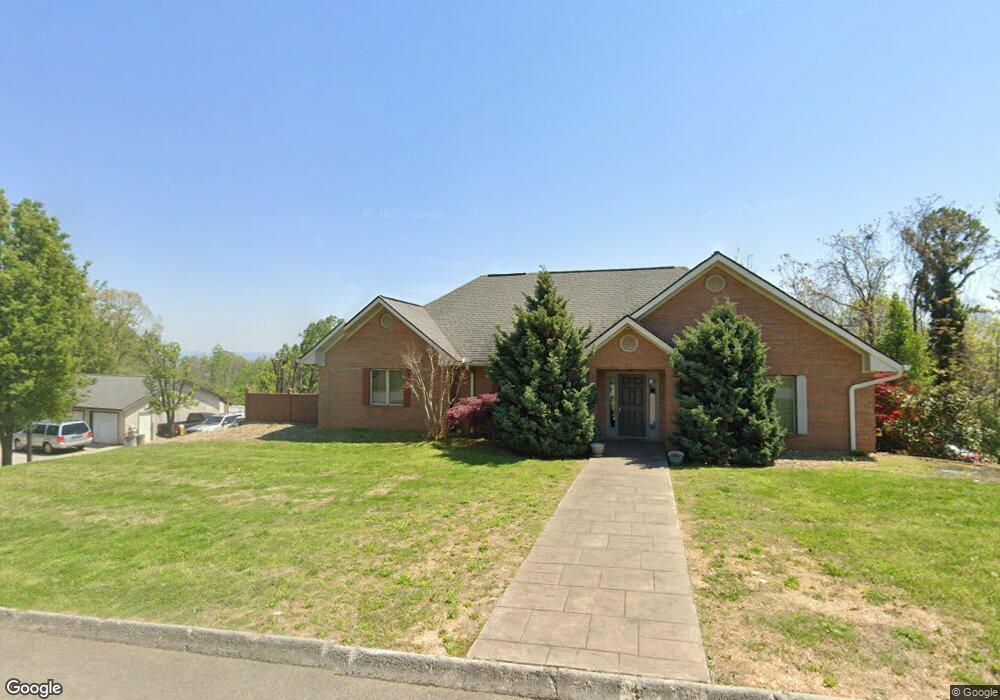 1361 Bonneville Dr, Morristown, TN 37814 - photo 1