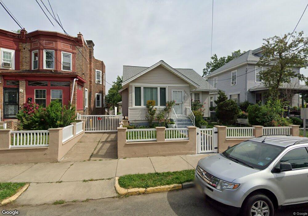 2913 Stevens St, Camden, NJ 08105 - photo 1