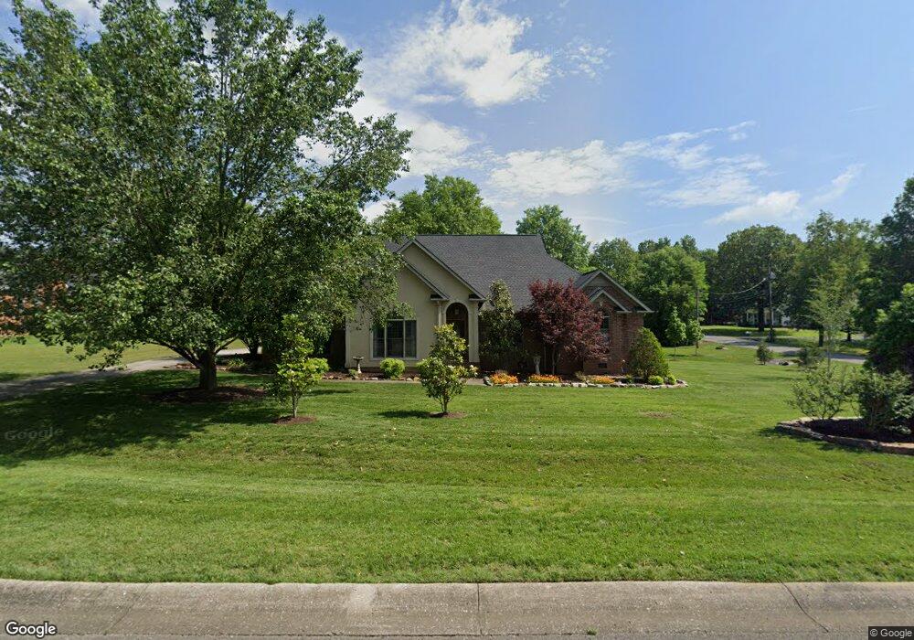 98 Stonegate Cir, Shelbyville, TN 37160 - photo 1