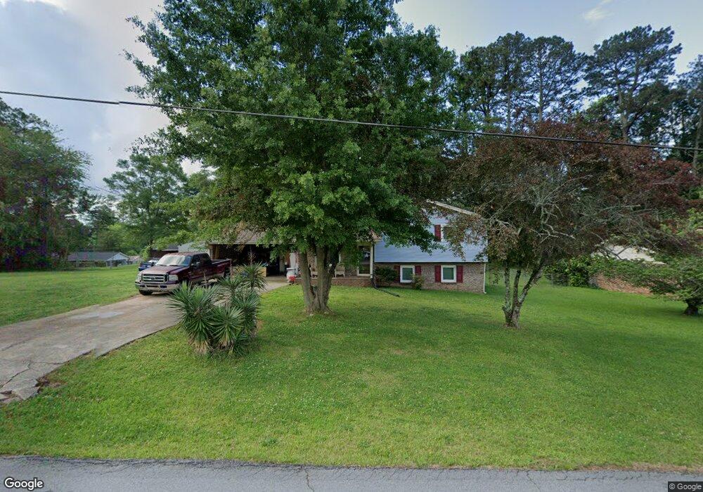 395 Henson Cir, Carrollton, GA 30117 - photo 1