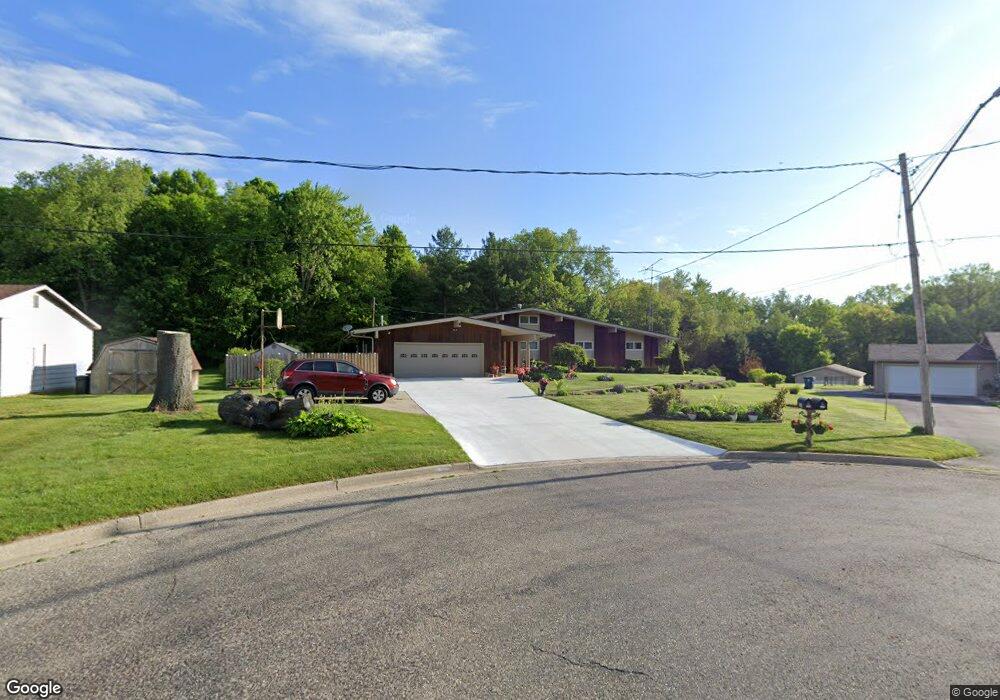 2334 Meadowbrook Ln, Clio, MI 48420 - photo 1