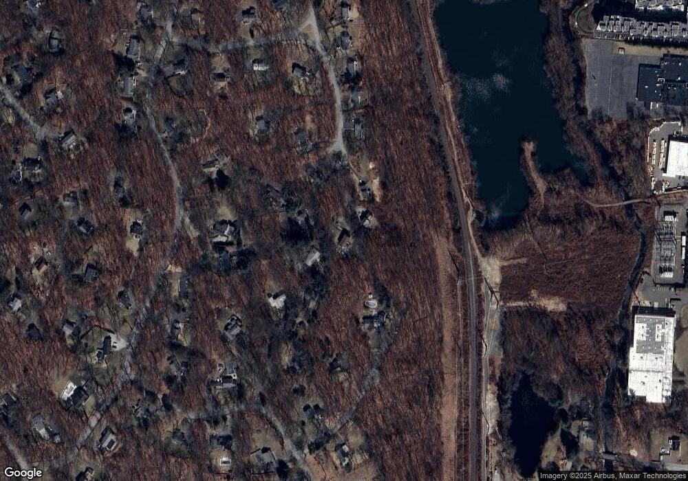 25 Butternut Place, Wilton, CT 06897 - photo 1