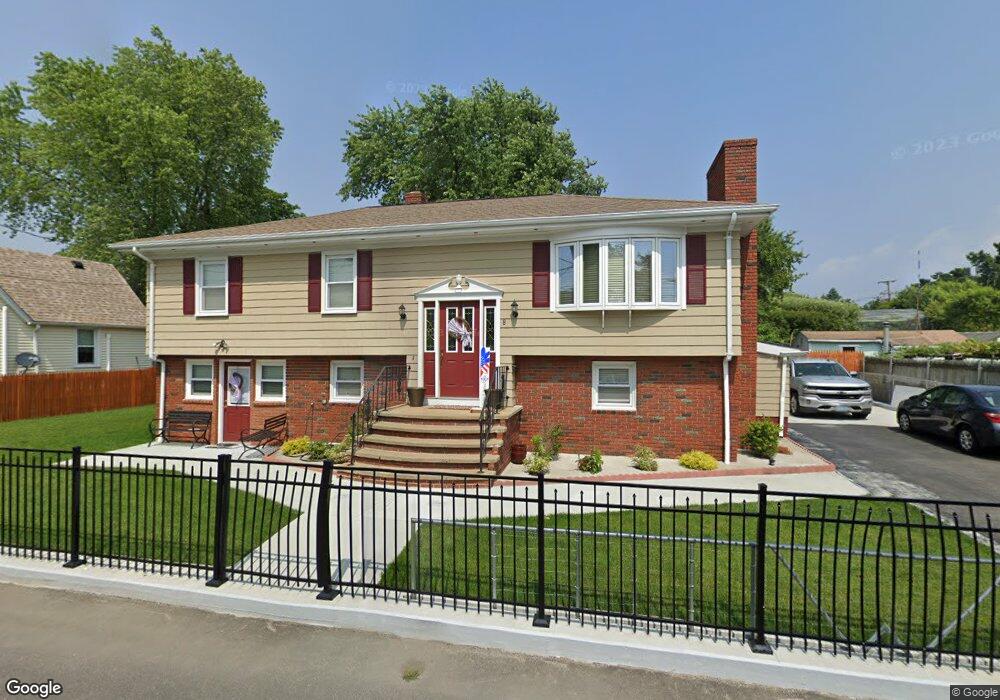 8 Gray St, Bristol, RI 02809 - photo 1