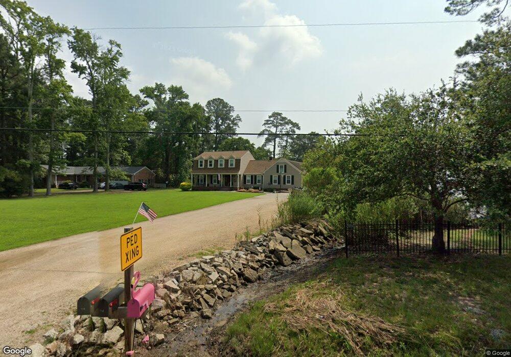 714 Dandy Loop Rd, Yorktown, VA 23692 - photo 1