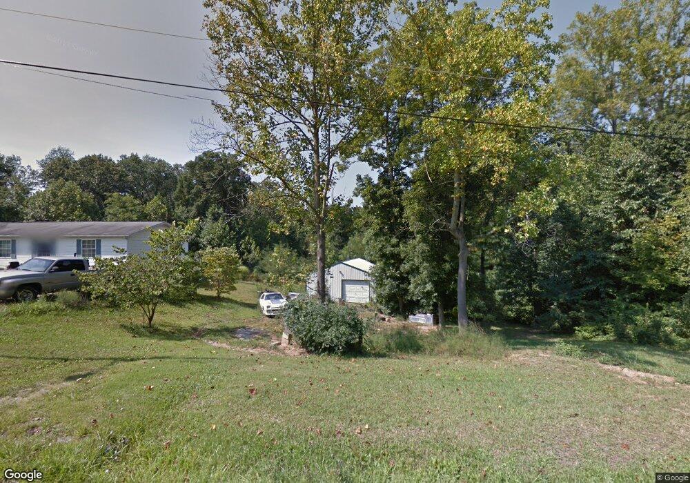 1613 Edgewood Dr, Charlestown, IN 47111 - photo 1