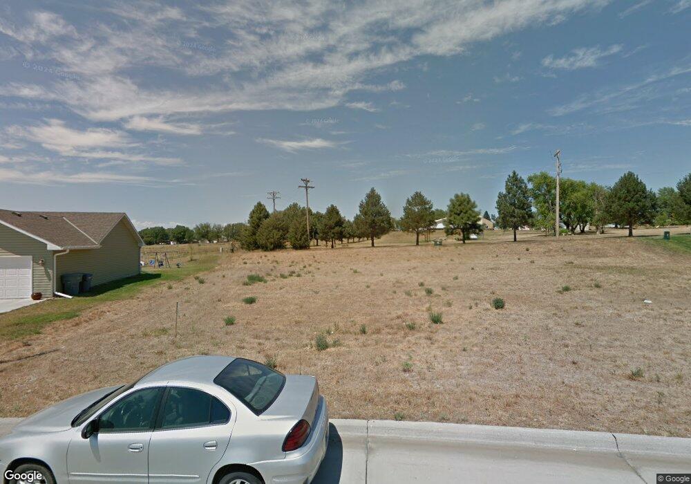 1202 Blue Stem Cir, Norfolk, NE 68701 - photo 1