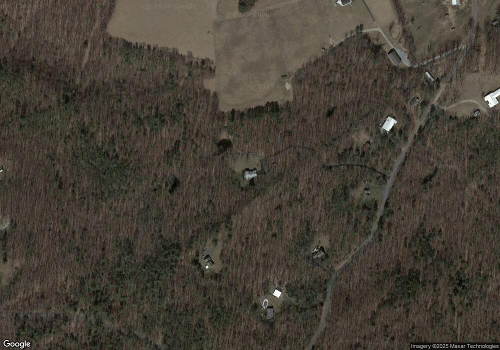 413 Deer Track Ln, New Bloomfield, PA 17068 - photo 1