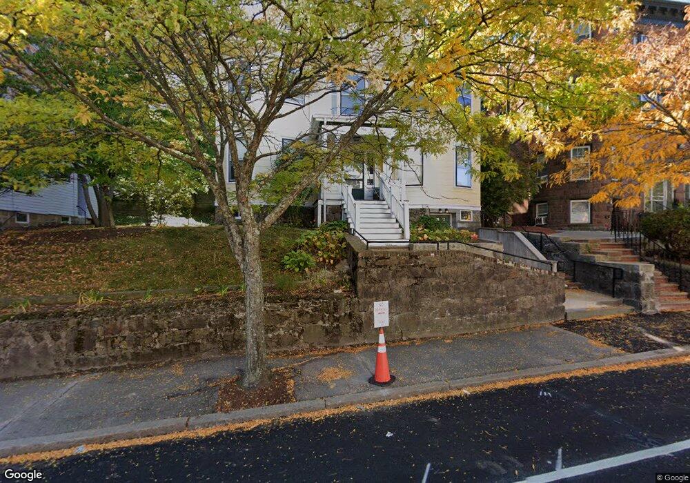 666 Washington St unit C, Brookline, MA 02446 - photo 1