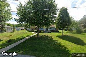110 1st Ave, Hampton, IL 61256