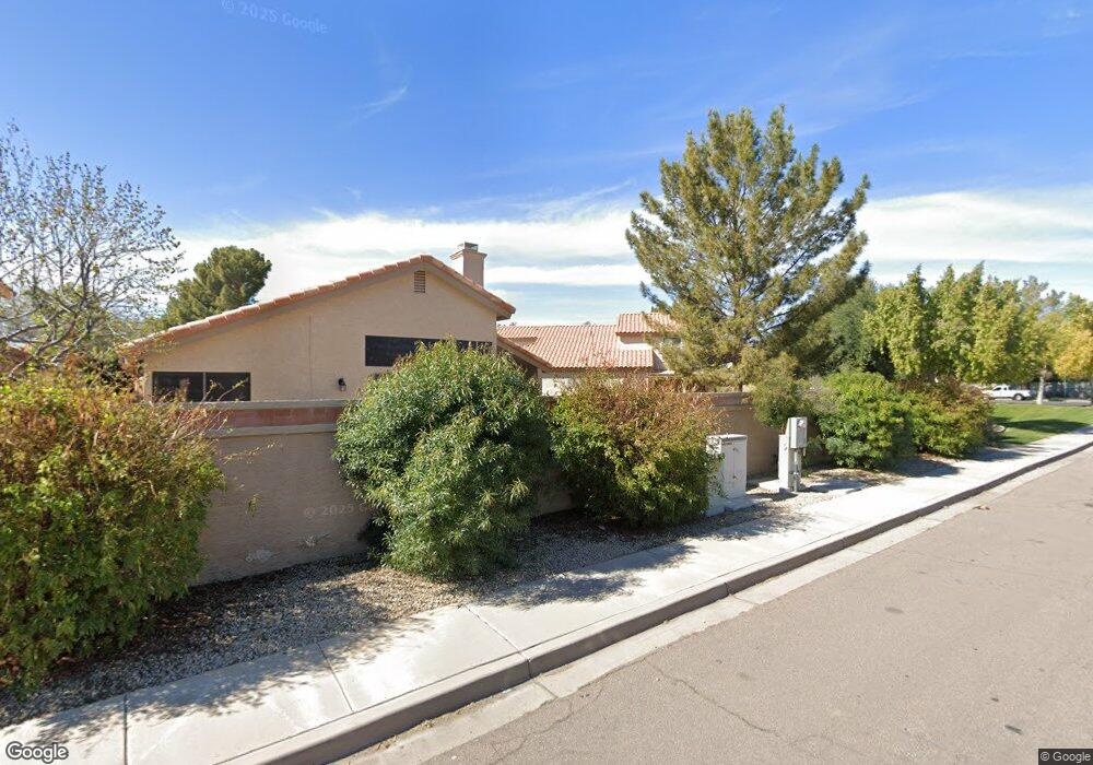 92 E Calle de Arcos, Tempe, AZ 85284 - photo 1