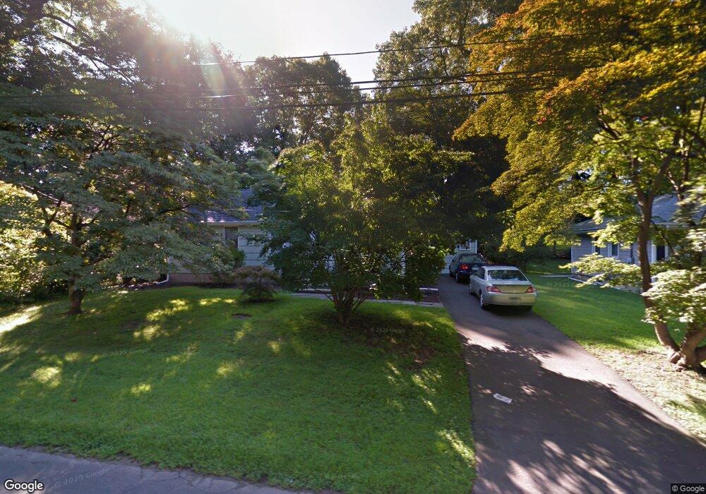 146 Melody Ln, Fairfield, CT 06824 - photo 1