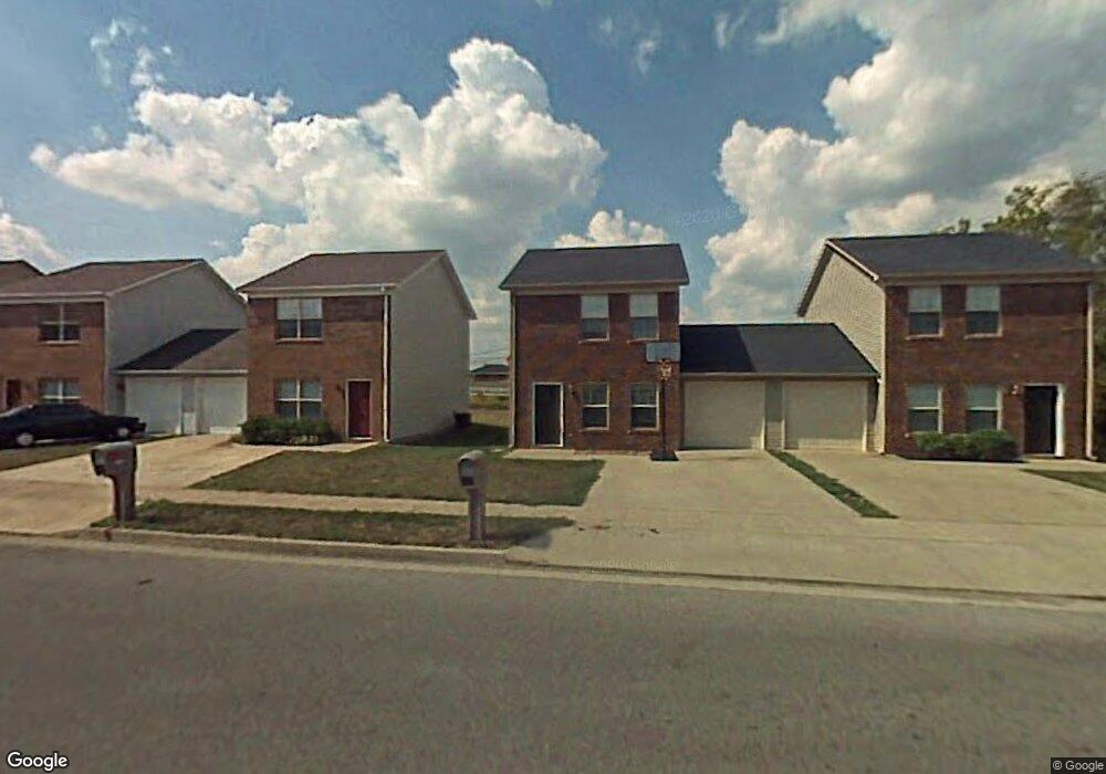 1104 Pinoak Dr unit 1106, Nicholasville, KY 40356 - photo 1