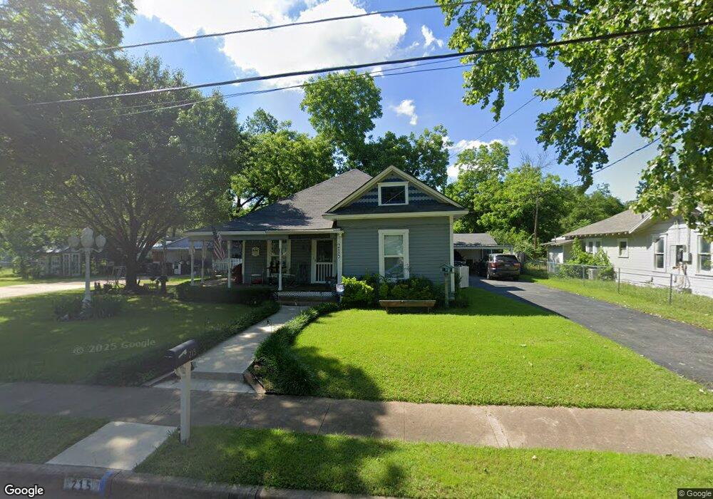 215 W Heard St, Cleburne, TX 76033 - photo 1