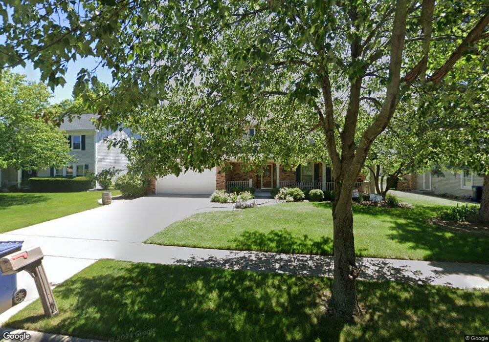 2032 Cherrywood Cir, Naperville, IL 60565 - photo 1