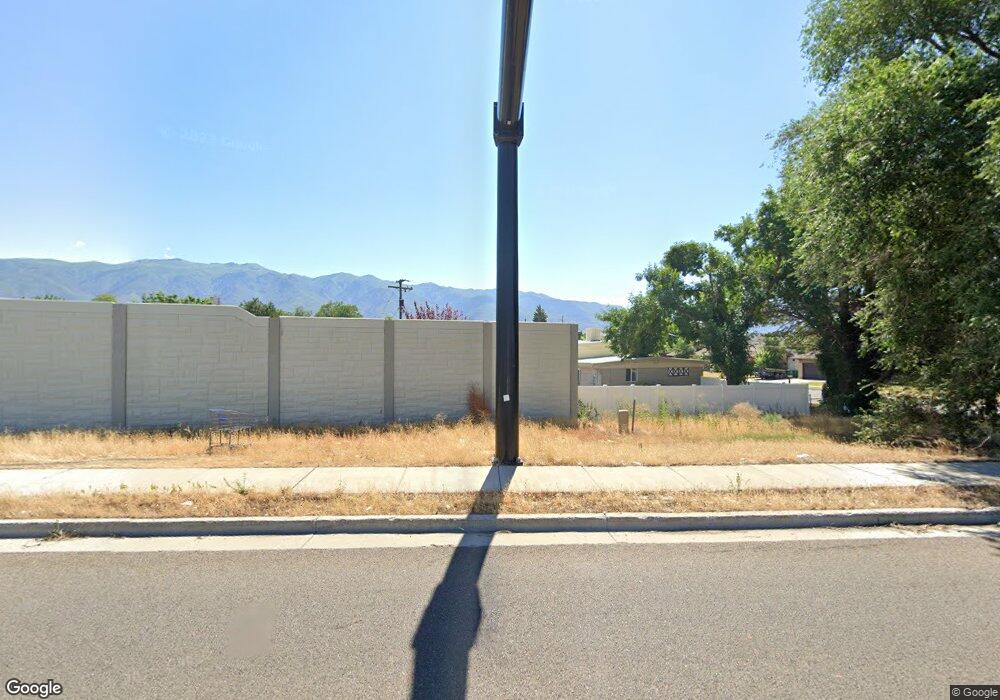 1102 N 400 E, Layton, UT 84041 - photo 1