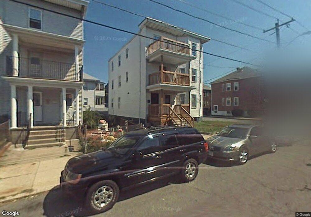 17 Bryant St, Everett, MA 02149 - photo 1