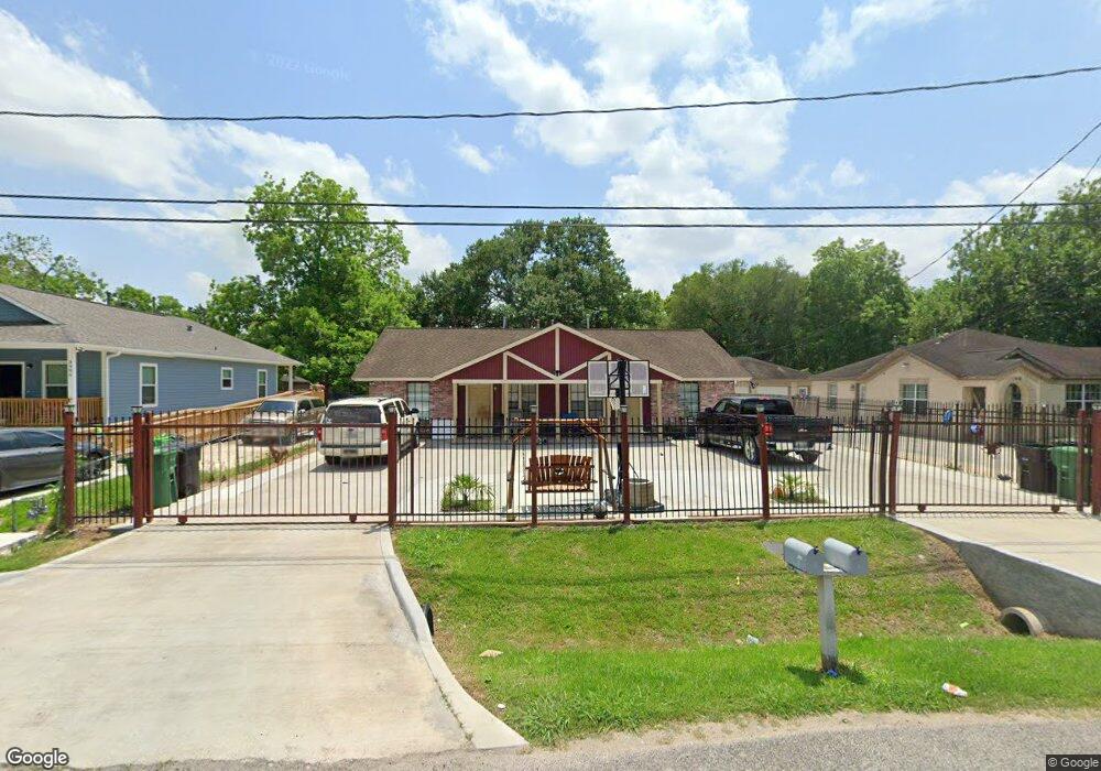 3904 Kinkaid St, Houston, TX 77093 - photo 1
