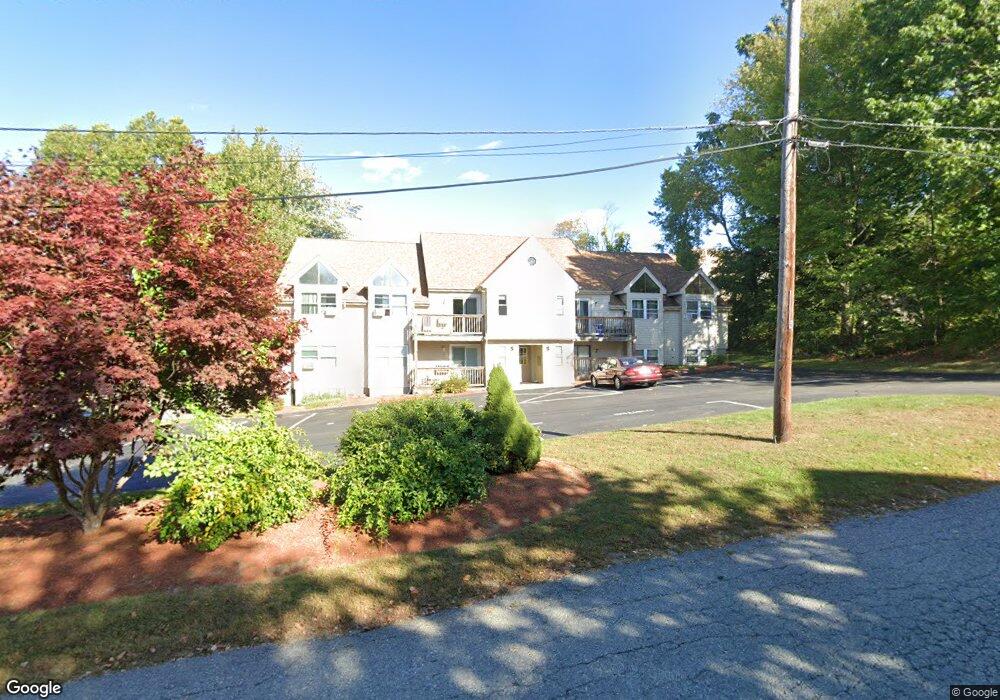 5 Lebanon St unit 4, Worcester, MA 01603 - photo 1