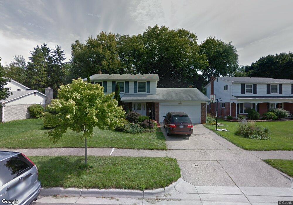 1388 Esch Ct, Ann Arbor, MI 48104 - photo 1