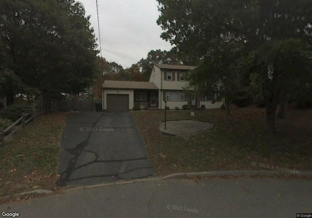 63 Montclair Dr, Manchester, CT 06042 - photo 1