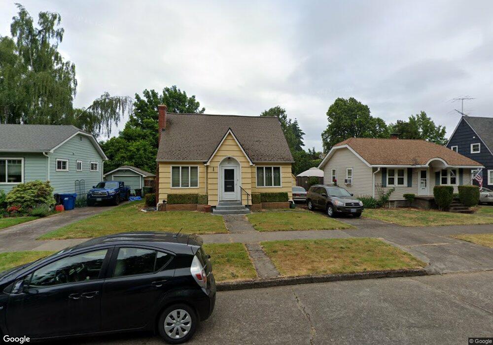 1235 19th St NE, Salem, OR 97301 - photo 1