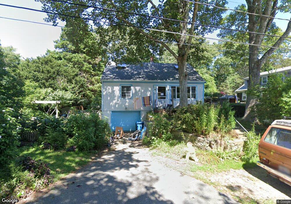 24 Sumner St, Falmouth, MA 2543 - photo 1