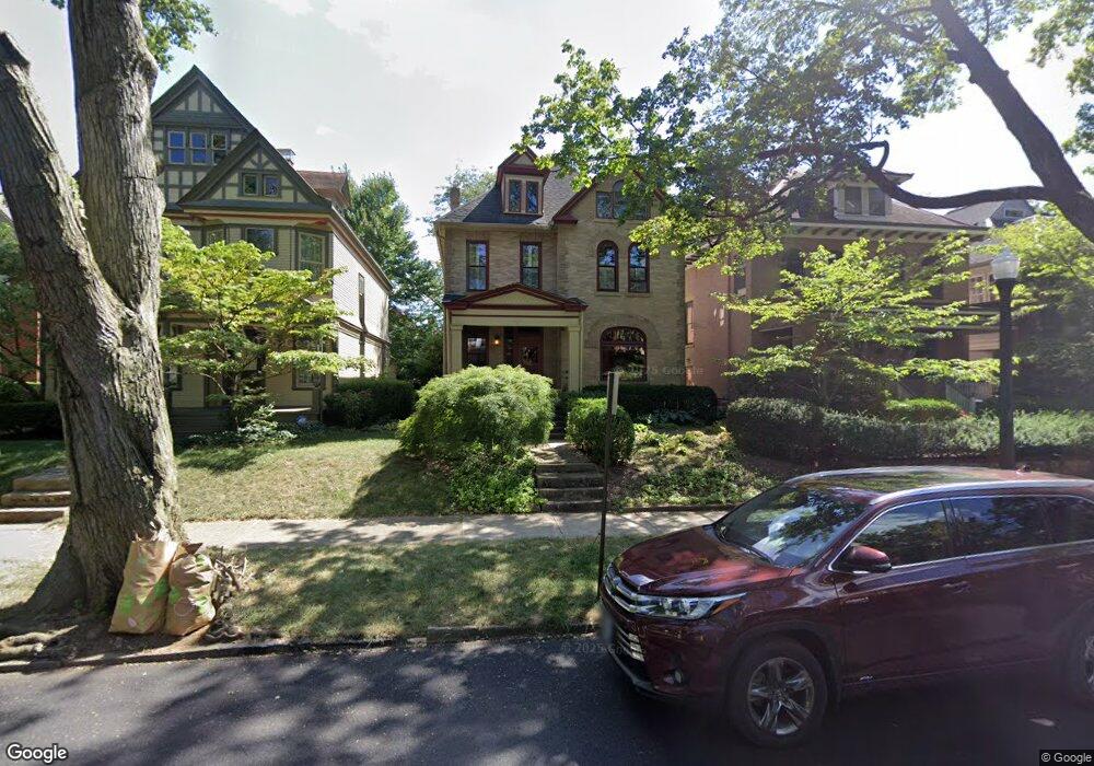 351 W 7th Ave, Columbus, OH 43201 - photo 1