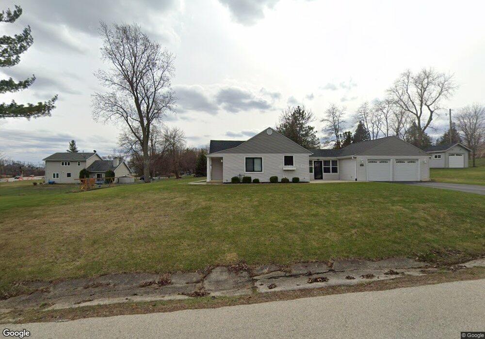 11300 W Rhoder Ave, Franklin, WI 53132 - photo 1