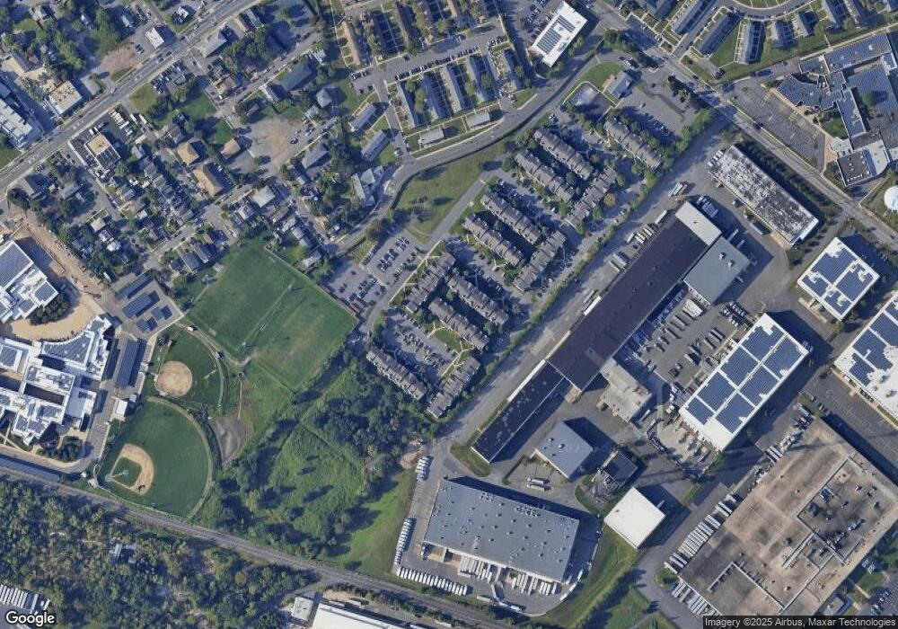 917 Edpas Rd, New Brunswick, NJ 08901 - photo 1