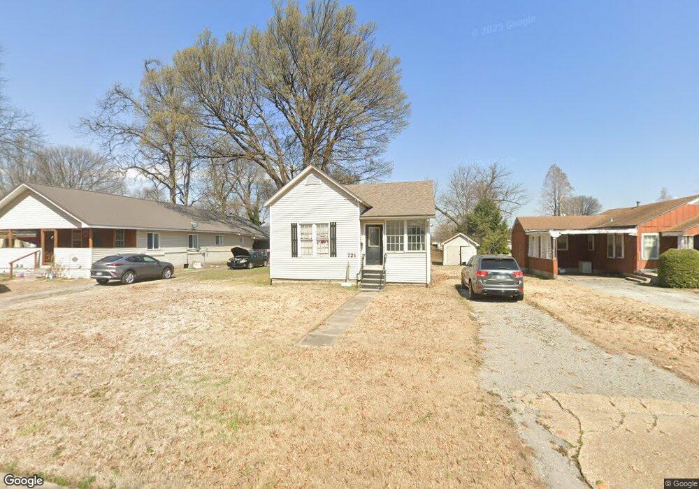 721 Davis St, New Madrid, MO 63869 - photo 1