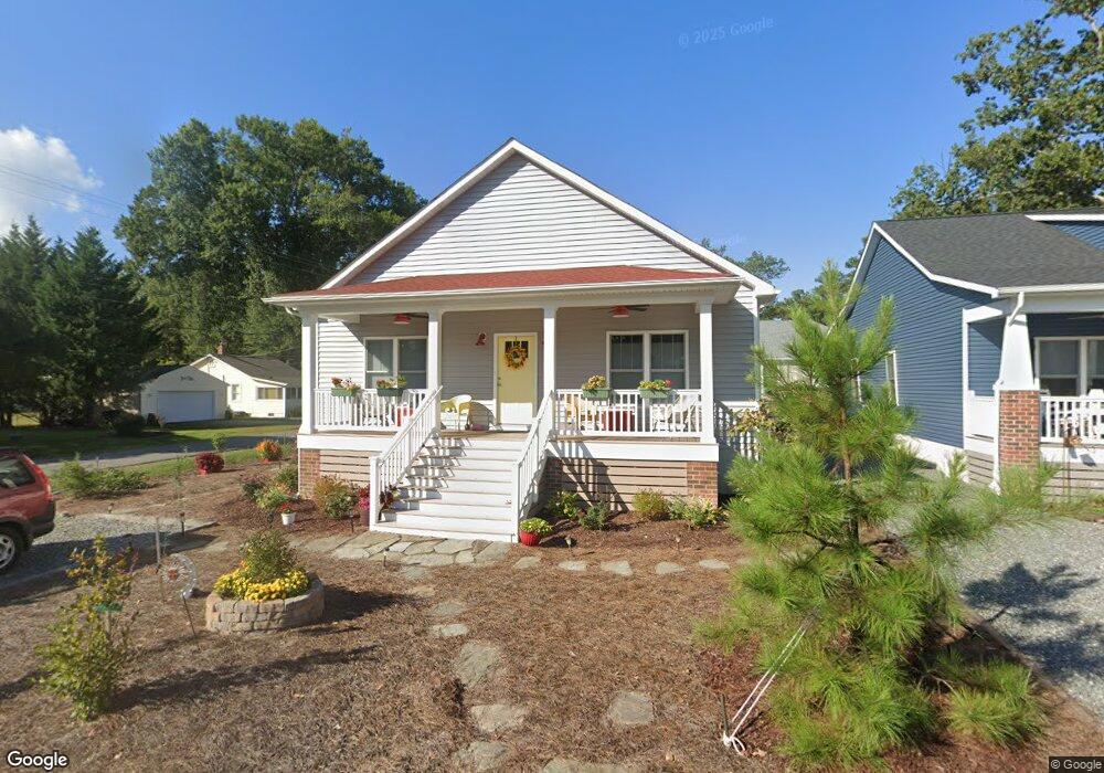 123 Dandridge Ln, Colonial Beach, VA 22443 - photo 1