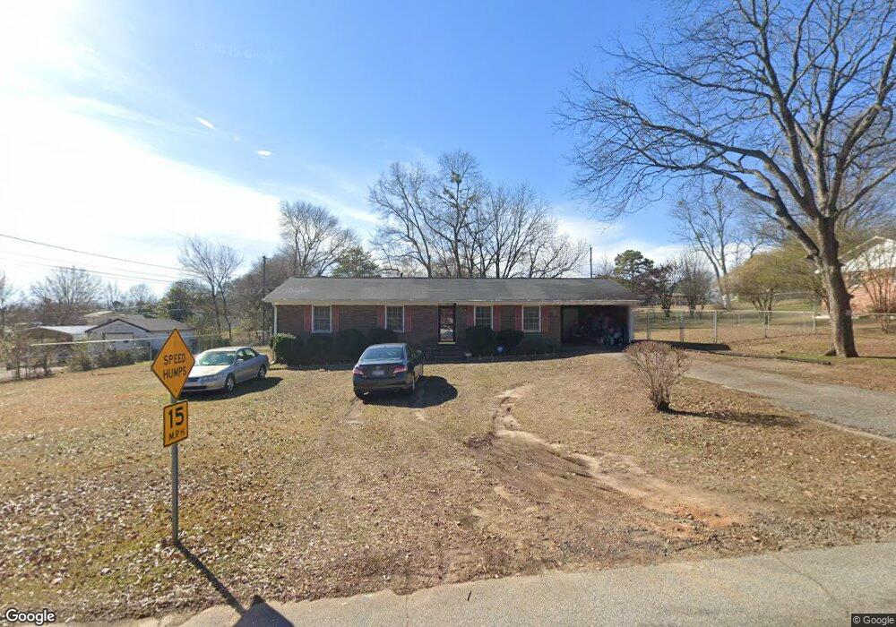 215 Chelsea St, Moore, SC 29369 - photo 1